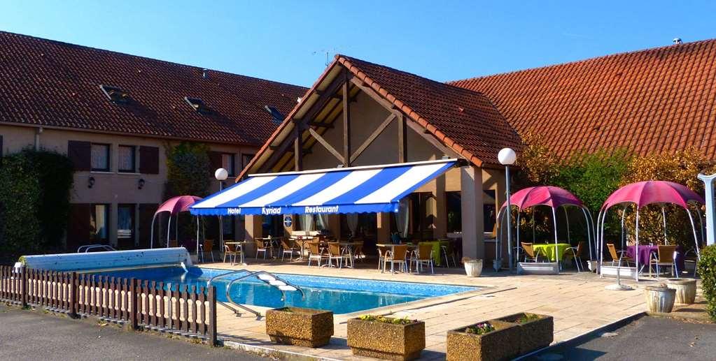 Le Roxane Hotell Saint-Laurent-des-Vignes Exteriör bild