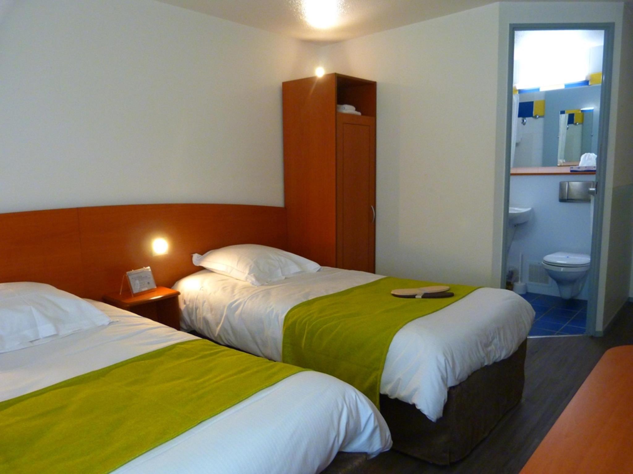 Le Roxane Hotell Saint-Laurent-des-Vignes Exteriör bild