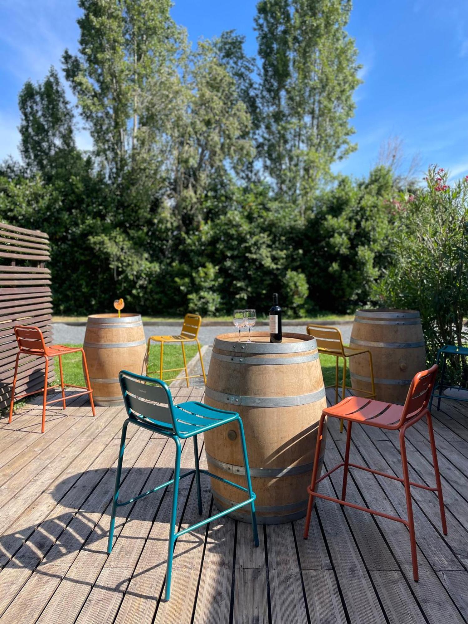 Le Roxane Hotell Saint-Laurent-des-Vignes Exteriör bild