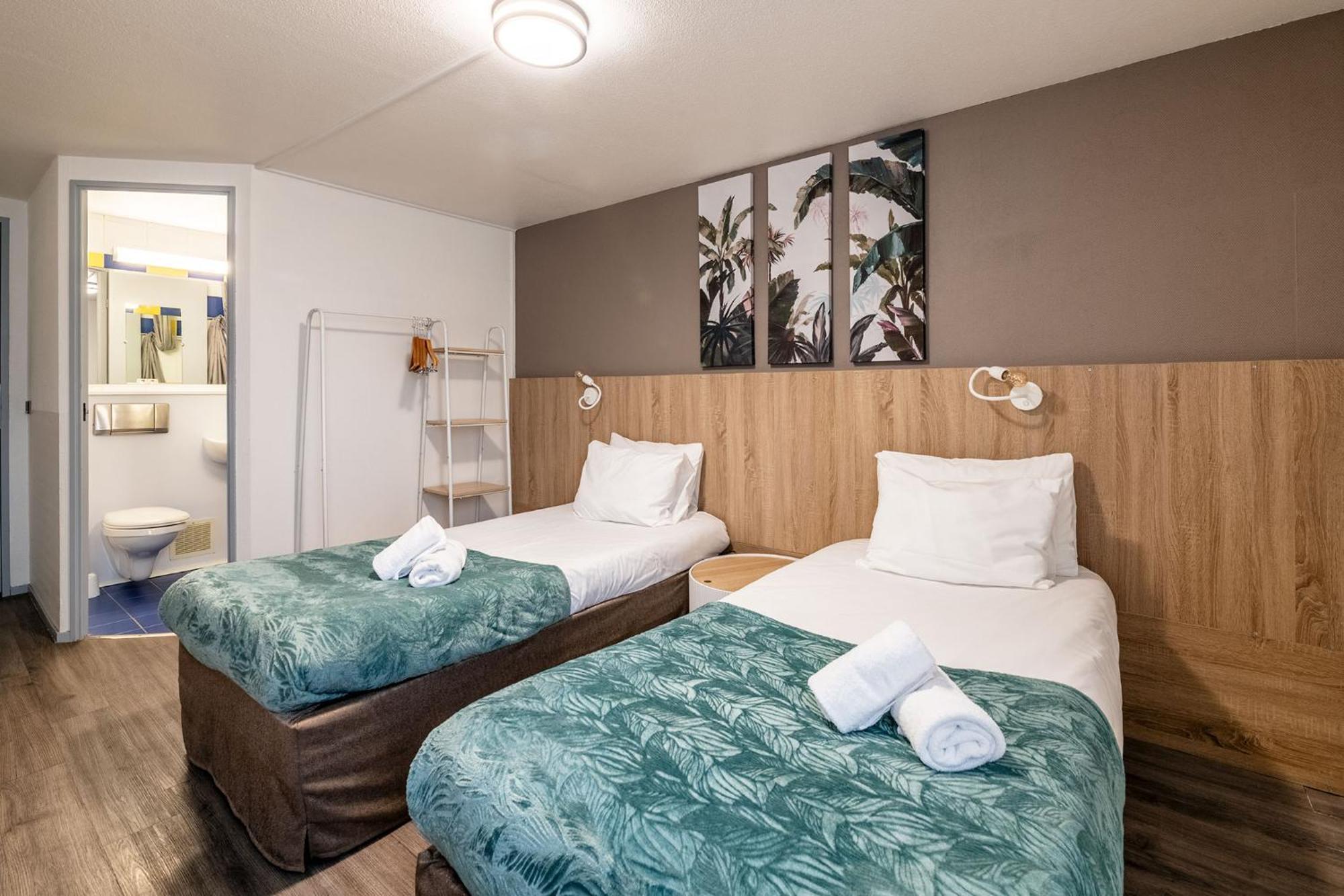 Le Roxane Hotell Saint-Laurent-des-Vignes Exteriör bild
